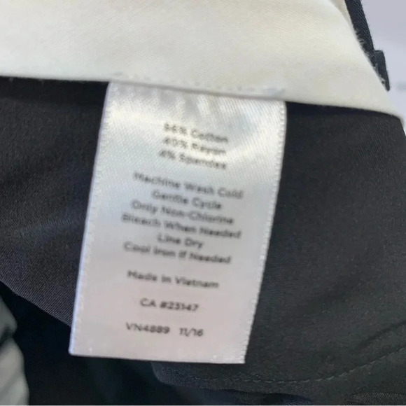 Talbots Pants Woman Size 12 Petite  Hampshire Black Crop Taper  Work Casual - Picture 9 of 12